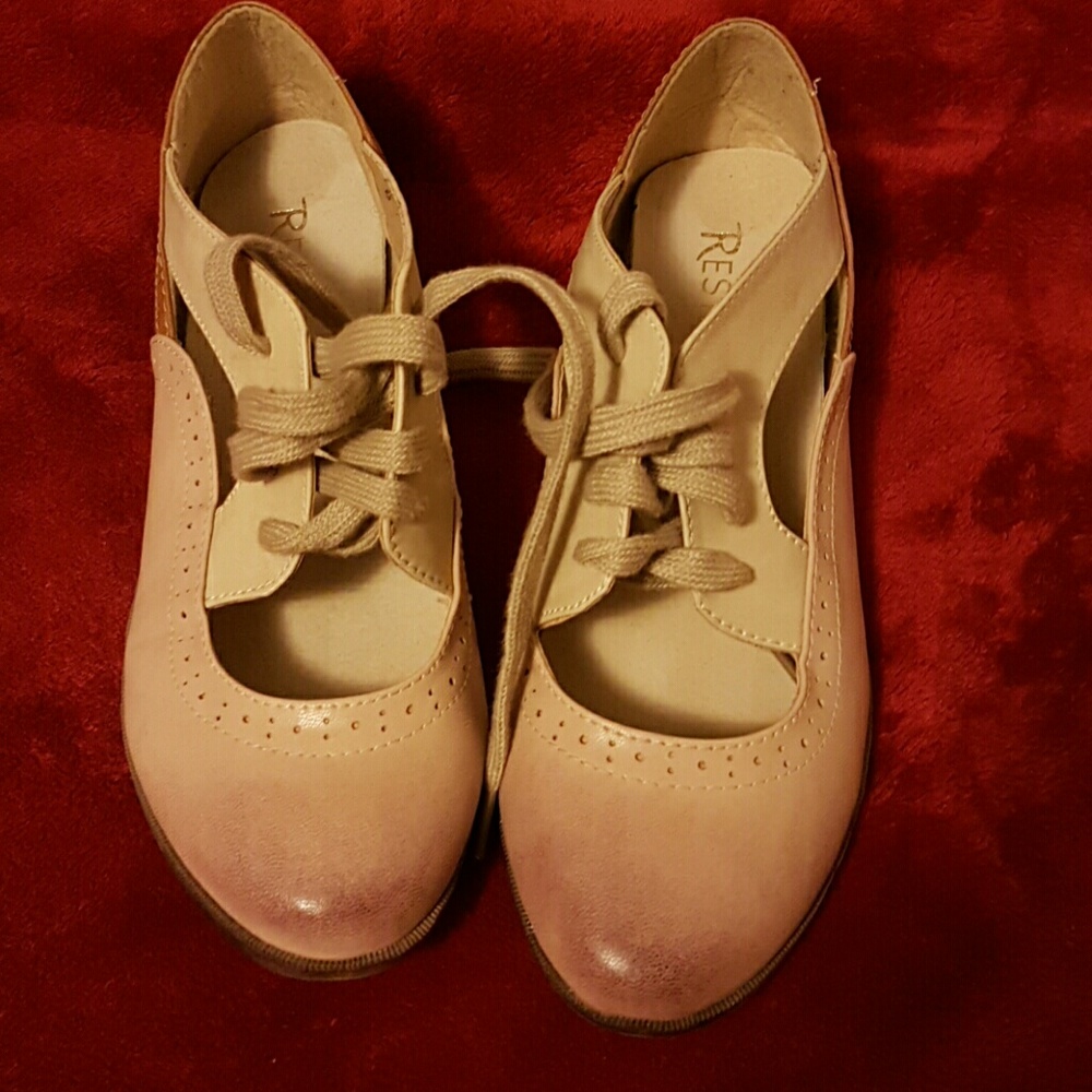 New Womens/Junior Shoes